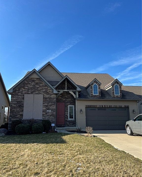 1st image of 424 Kestrel Way