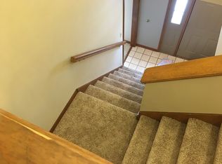 105 Wintergreen Dr, Noblesville, IN 46062