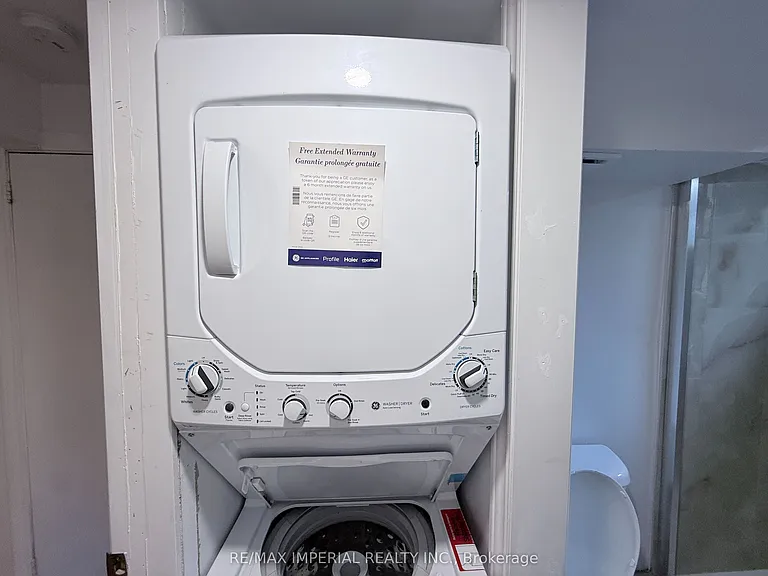 52 Yongehurst Rd #2 — Photo 15