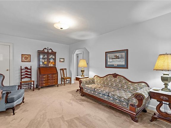 5th image of 3639 Carrsville Hwy