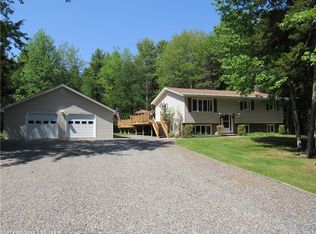 34 Old Stagecoach Rd, Alton, ME 04468