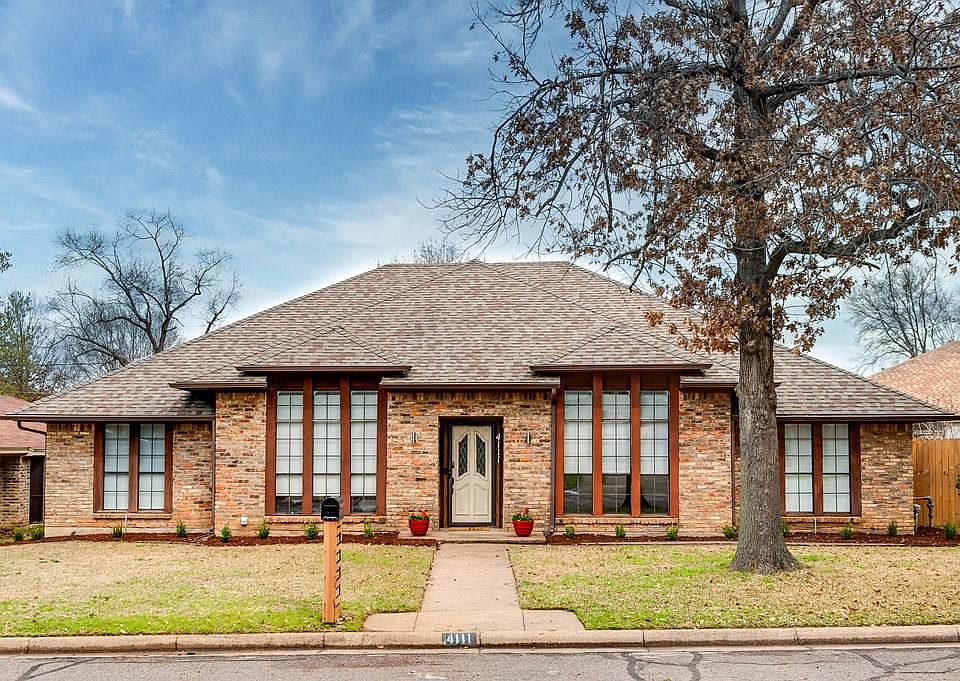 1st image of 4111 Stonewick Dr