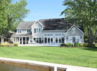 6002 E George St, Syracuse, IN 46567