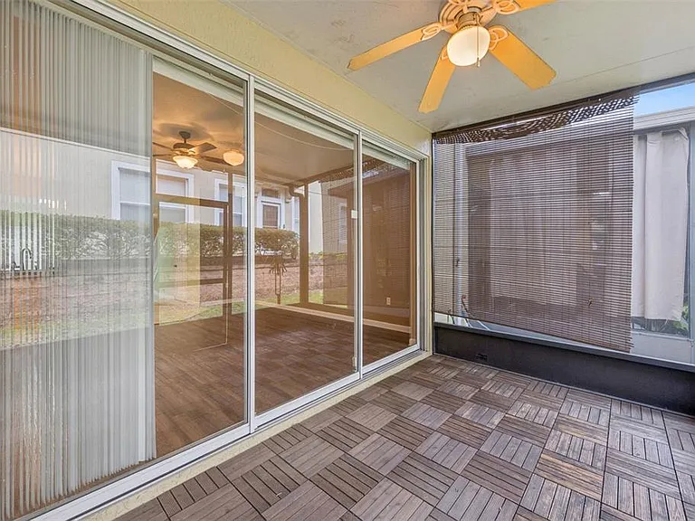2561 Galliano Cir — Photo 19