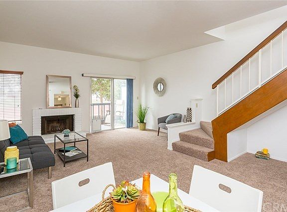 4th image of 2603 Apple Ave Unit 105