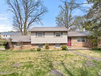 10437 Grovedale Dr, Knoxville, TN, 37922