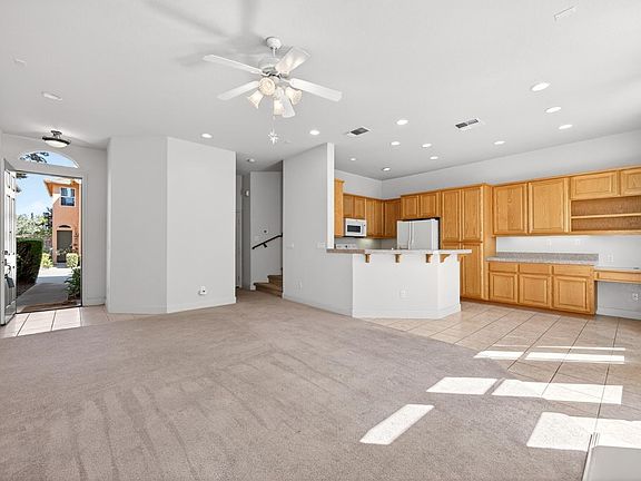 4th image of 8605 Fountain Blue Court