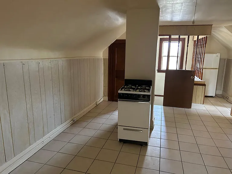 16700 Clifton Blvd #3 — Photo 8