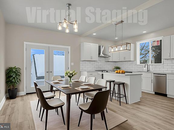 3rd image of 1716 Liggett Ave