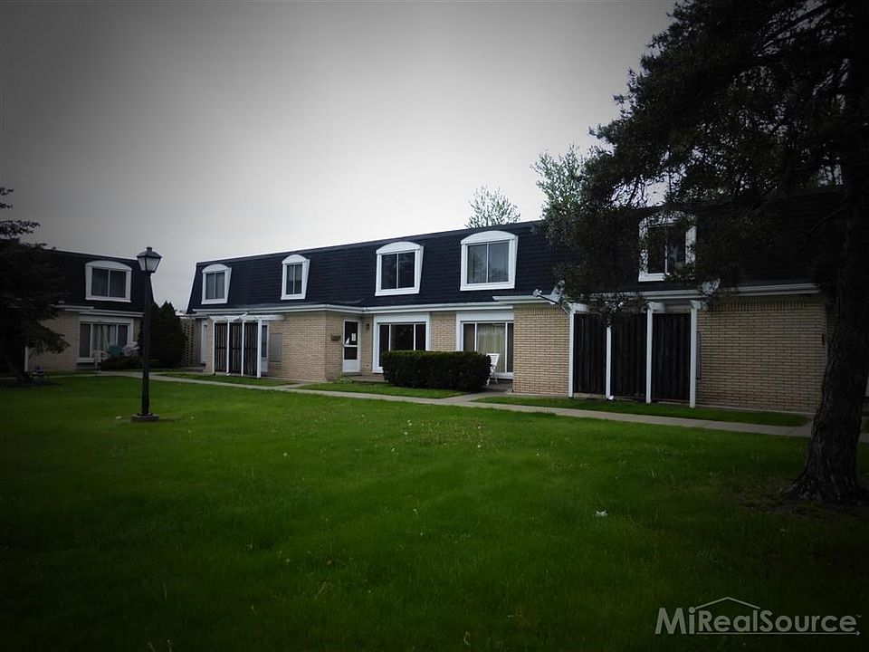1st image of 29816 City Center Dr APT 3