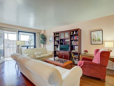 61-55 98th St #16J, Queens, NY, 11374