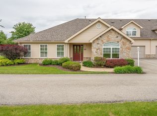 6055 Triple Crown Cir, Greensburg, PA