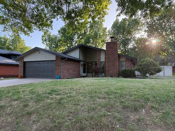 2102 Heather Rdg, Enid, OK 73703
