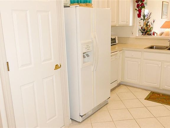 3rd image of 14521 Sherbrook Pl APT 304