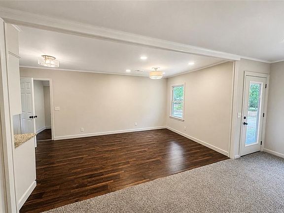 5th image of 1580 Nugent St