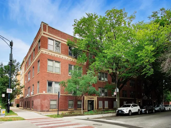 1520 W Belle Plaine Ave #3, Chicago, IL 60613