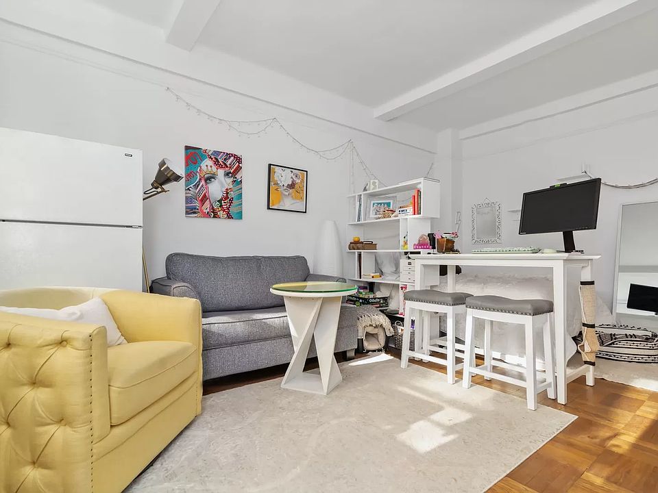 1st image of 24 5th Ave APT 1418