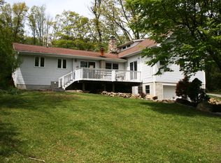 24 Sky Top Rd, Long Valley, NJ 07853