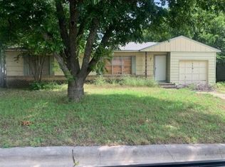 1107 Turner Dr, Jacksboro, TX 76458