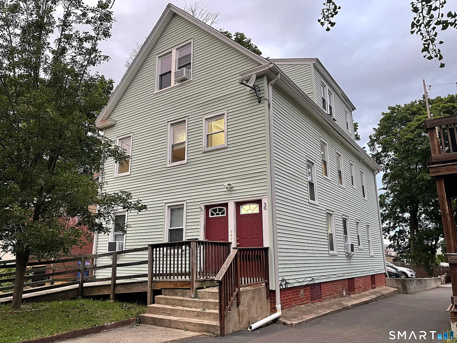 2 bed, 1.0 bath, 1080 sqft, $1,700 — Photo 3