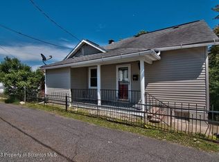 1122 Farber Ct, Scranton, PA