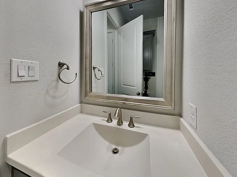 13660 Diamond Grove Ln — Photo 18