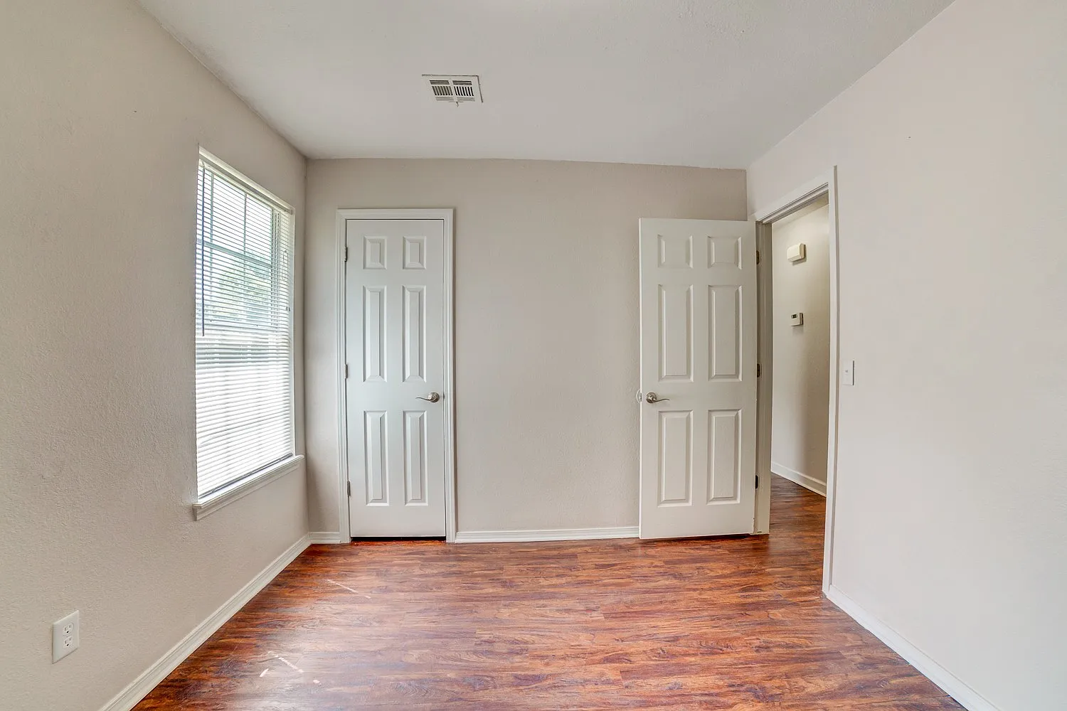 3 Bed | 2 Bath in Bixby! — Photo 2