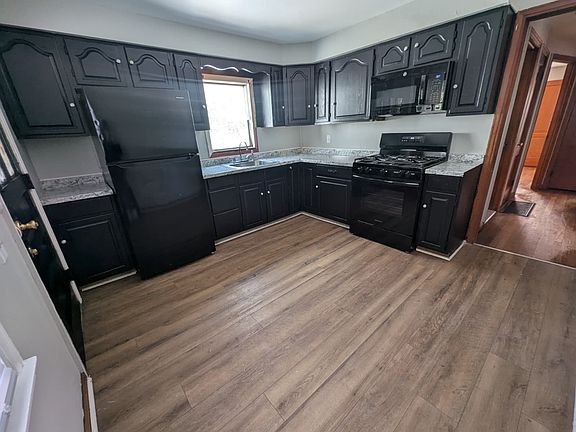 2nd image of 43 Blue Hills Ave #43