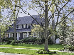 307 Woodstock Ave, Kenilworth, IL 60043