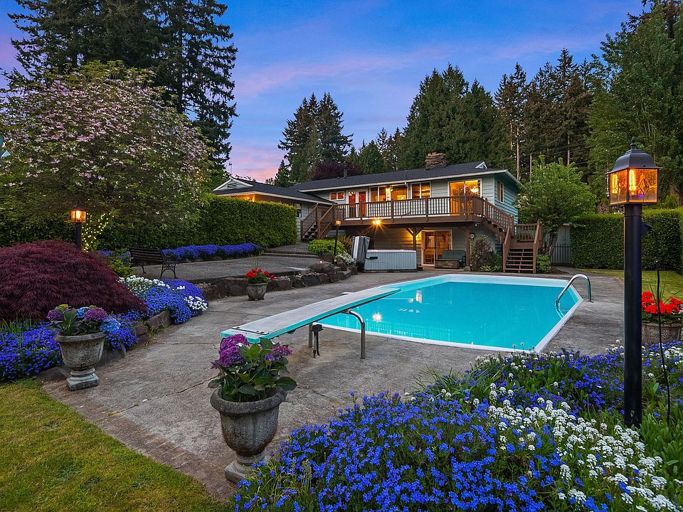 1st image of 17404 17th Ave W