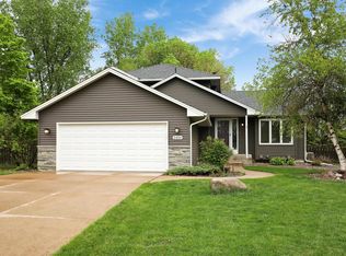 5450 Teakwood Ln N, Plymouth, MN 55442