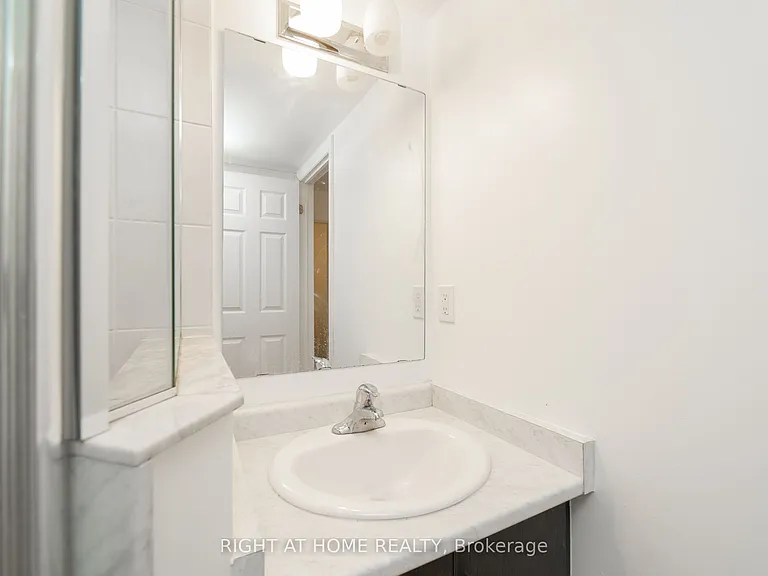 50 Carnation Ave #139 — Photo 10