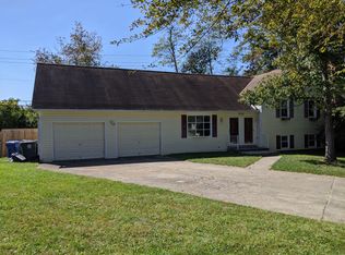 485 Woodview Dr, Lexington, KY 40515