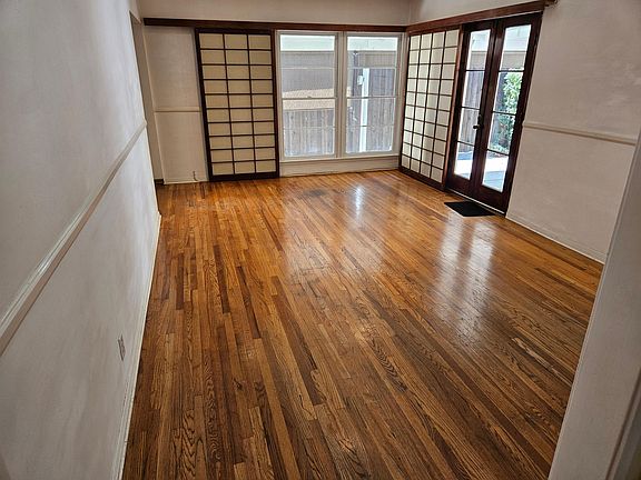 5th image of 18741 Runnymede St