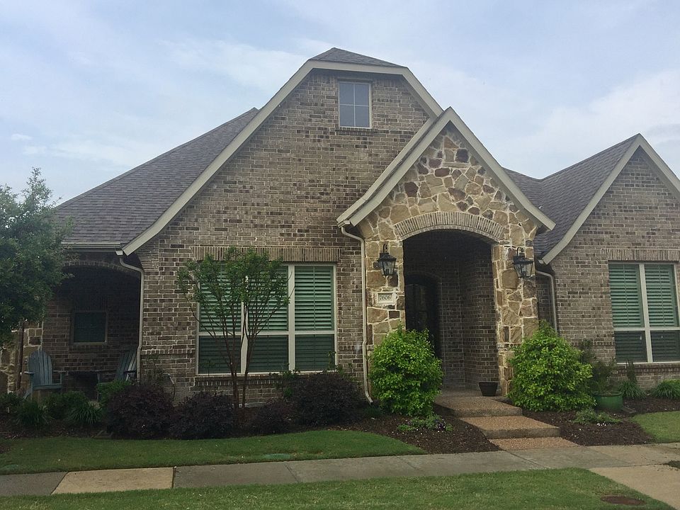 1st image of 7606 S Ballantrae Dr
