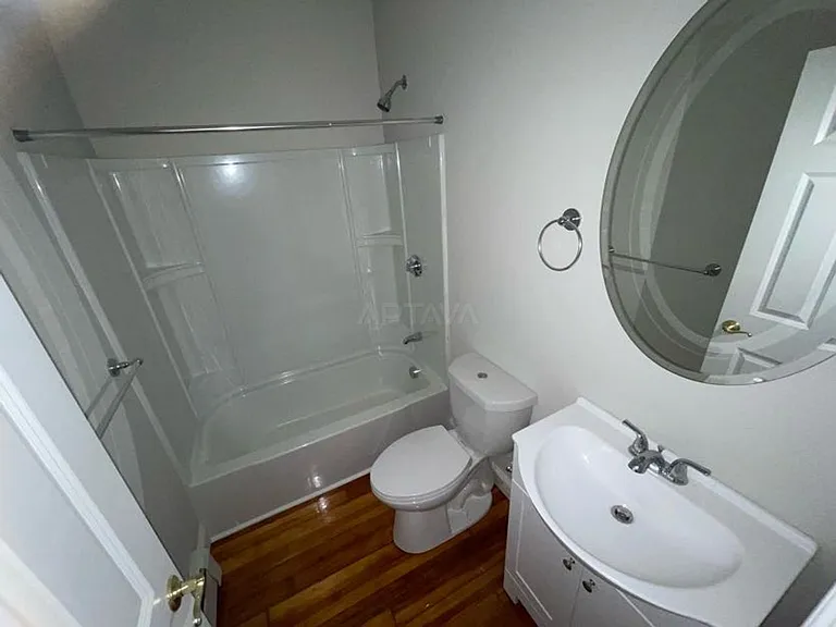 19 Harold St #3 — Photo 13