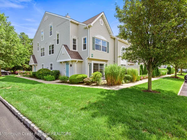 54 Richmond Court, Tinton Falls, NJ 07712