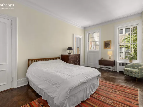 27 East 73rd Street image 11 of 15