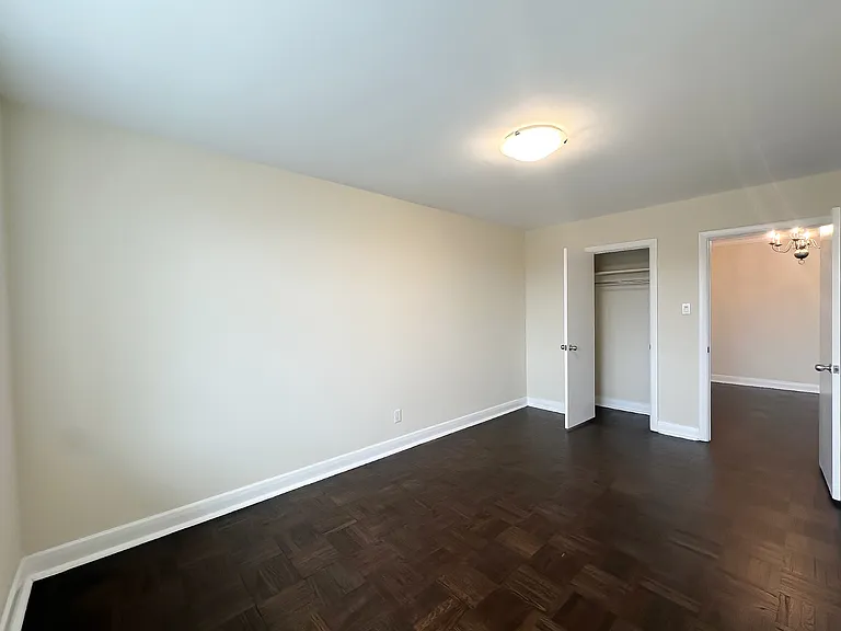 2645 Bloor St W #302 — Photo 9