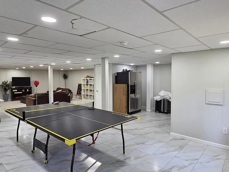6004 Highboro Dr — Photo 24