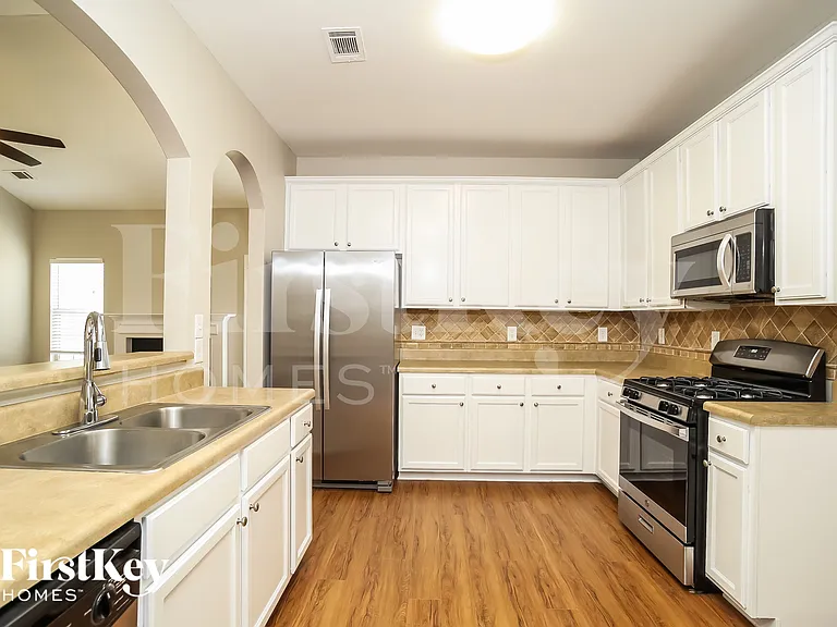 23 Hamilton Blvd NW — Photo 7