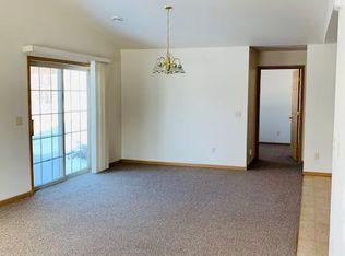 3335 Southridge Dr #3, Eau Claire, WI 54701