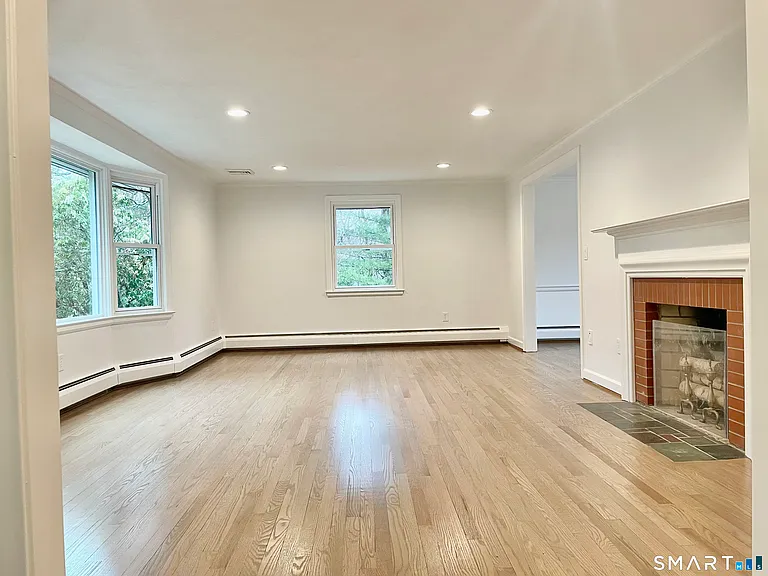 661 Chestnut Hill Rd — Photo 7