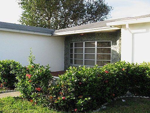 Front Entrance Patio