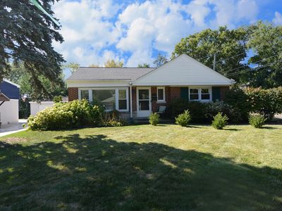 305 Maple St, Glen Ellyn, IL, 60137