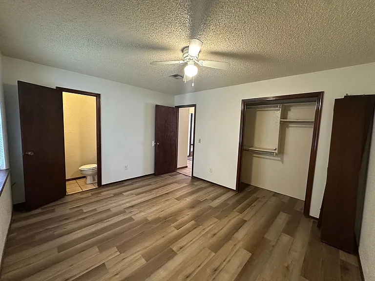 108 Kendra Dr — Photo 38