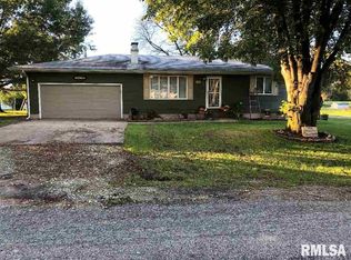 109 Hickory Ln, Cuba, IL 61427