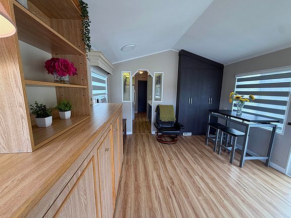 5th image of 1436 Frost Rd #170