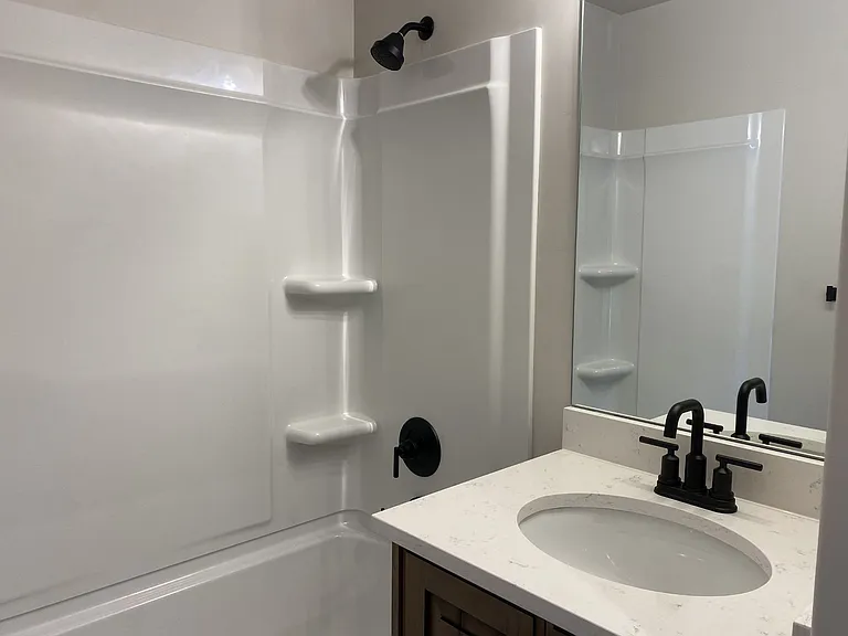 3130 N 1625 E — Photo 25