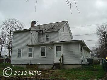 2nd image of 208 Penn St